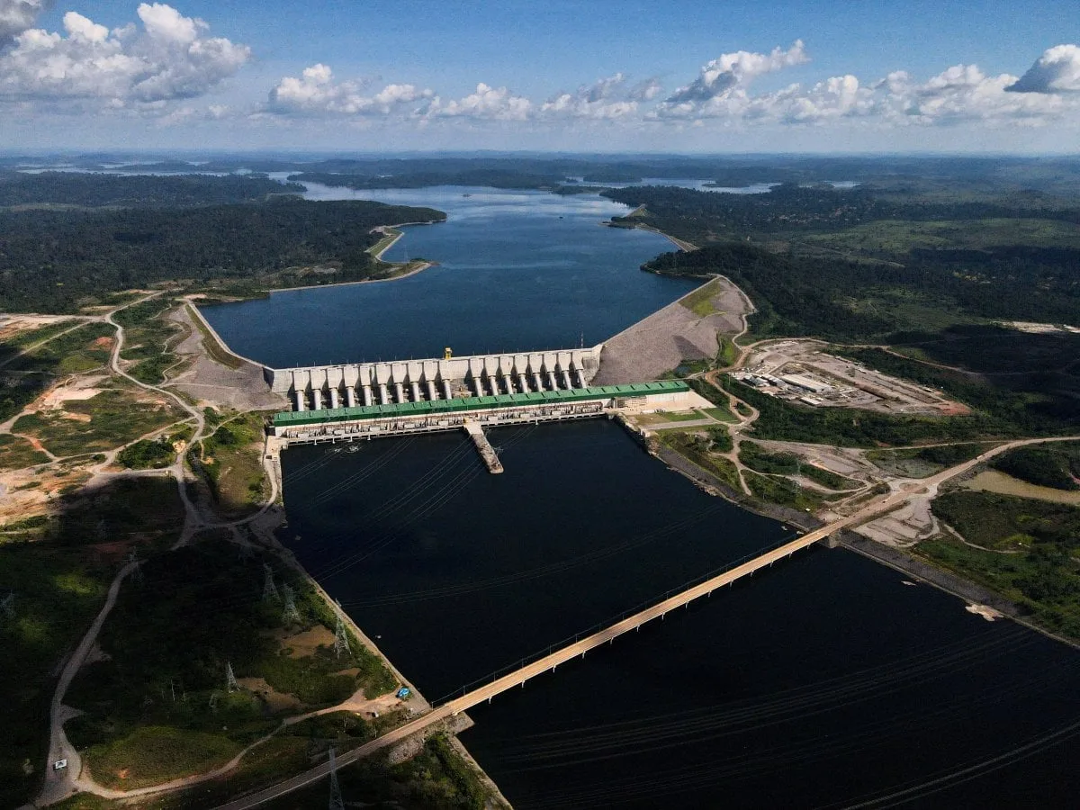 Hidrelétrica de Belo Monte tem vazão mínima reduzida por risco de seca com El Niño