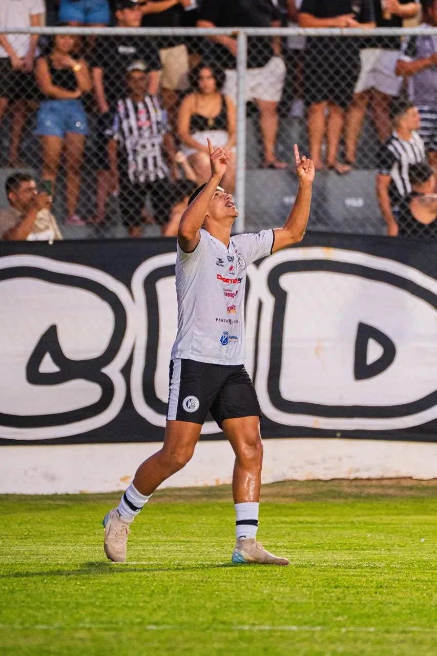 Com acesso do ASA garantido, Alex Bruno vai decidir nesta segunda-feira se vai logo para o Sport