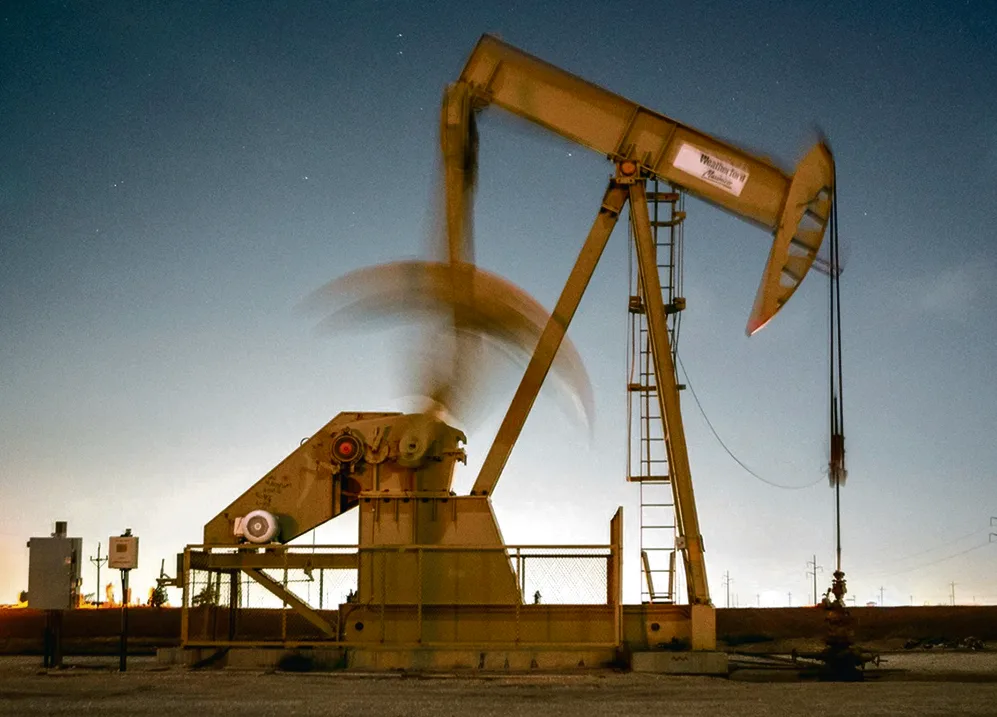 EUA asseguram que petróleo a passar Estreito de Ormuz atingiu nível antes do conflito