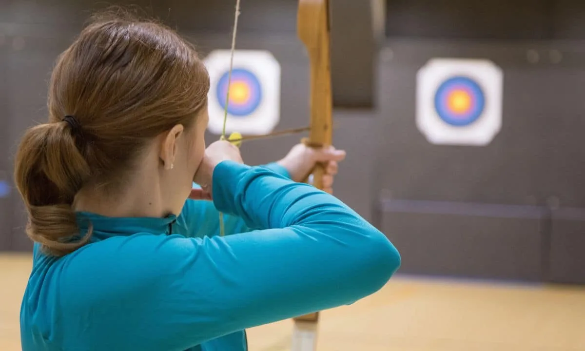 Tiro com arco para adultos: como começar mesmo sem experiência