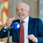BTG/Nexus: primeira semana de campanha aperta corrida entre Lula e Flávio