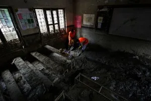 Tragédia no Himalaia: mortes passam de 900 e quase 4.800 seguem desaparecidos
