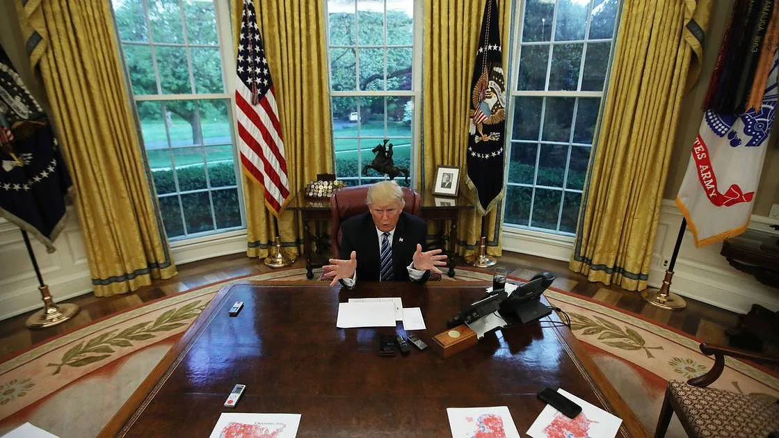 Trump baniu jornalistas da CNN, MS NOW e do Político da Casa Branca