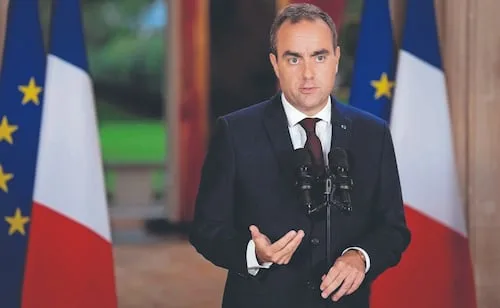 Gobierno de Francia hace gesto a estudiantes