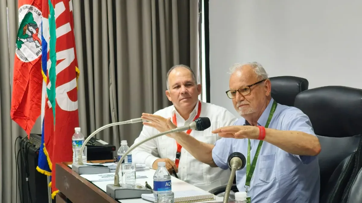 Em Havana, João Pedro Stédile destaca laços históricos entre o MST e Cuba: ‘Reforma agrária idealizada por Fidel foi marco teórico’