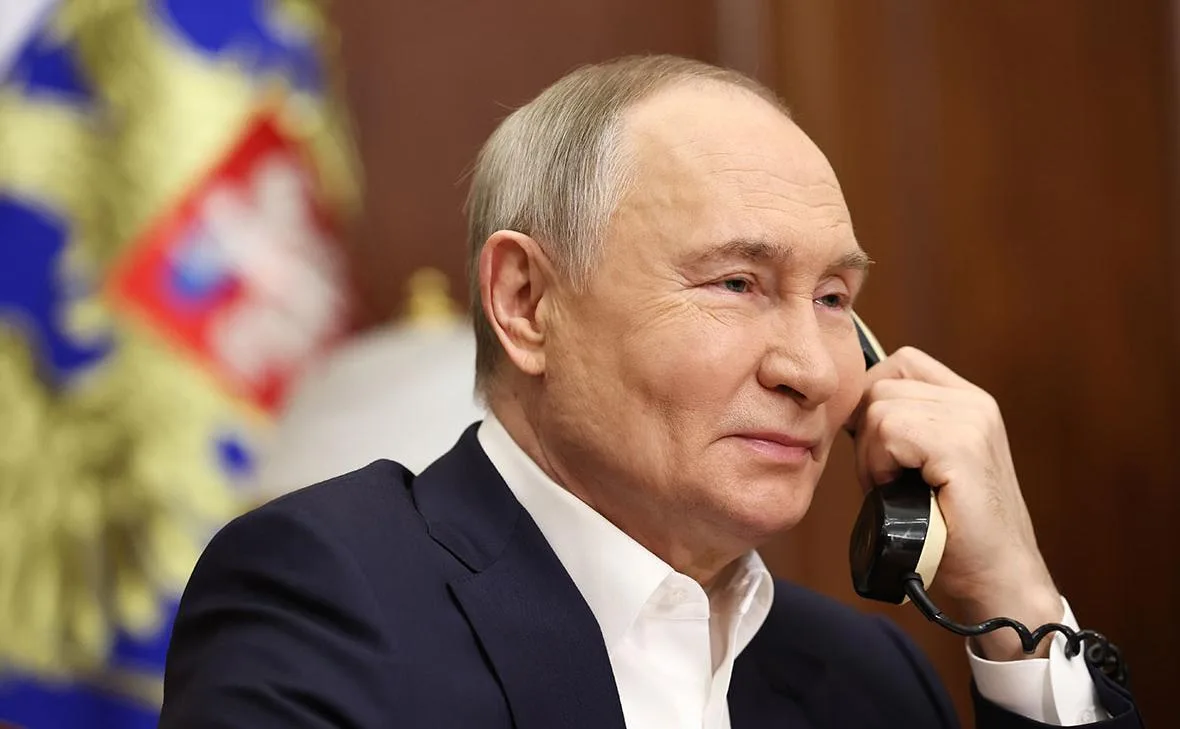Путин тепло поздравил Бердымухамедова с днем рождения по телефону