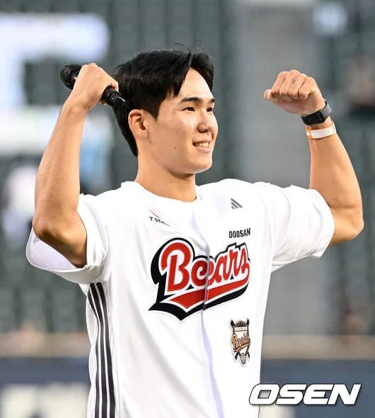 '두목곰도 넘었다' 두산, 1R 김지우와 '우타 야수 최고액' 5억에 계약..."베어스 대표 선수 성장하겠다" [공식발표]