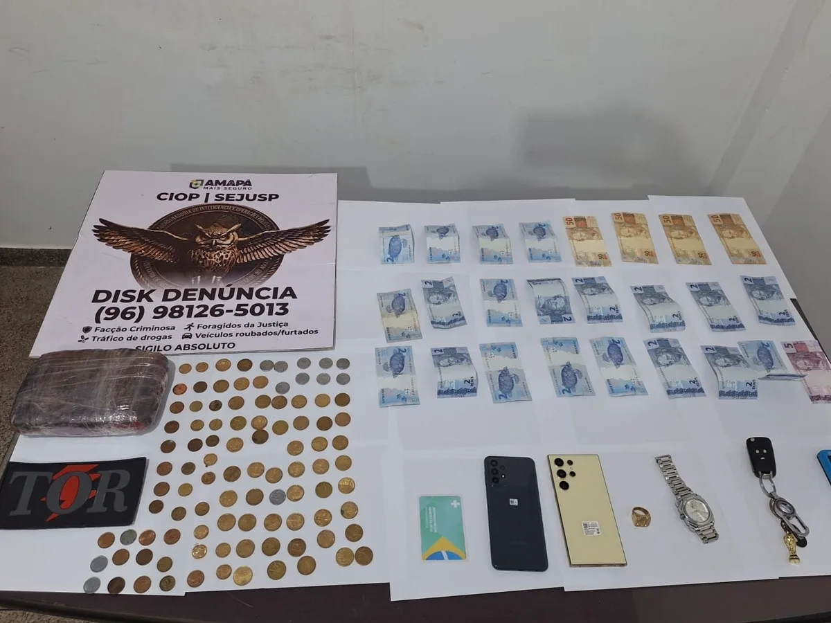 Dois homens são presos por porte de substância ilícita durante abordagem policial em Santana