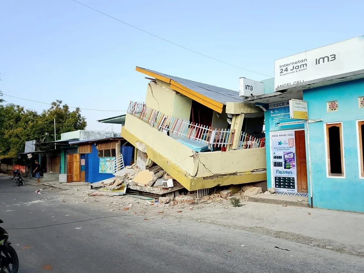 Sobe para 47 o número de mortos em terremoto na Indonésia
