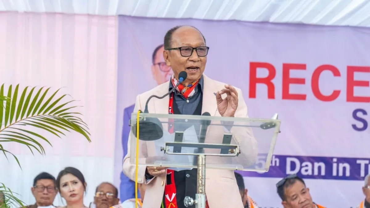 Manipur Chief Minister Backs NRC, Urges Artistes To Promote Peace
