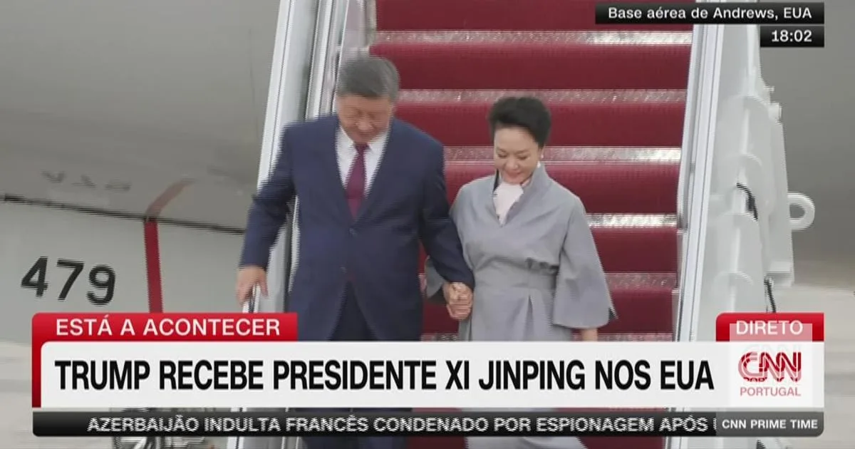 O momento em que Xi Jinping chega aos EUA e cumprimenta Trump