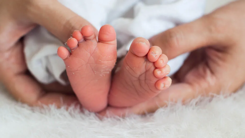 France: la mortalité infantile en hausse, un phénomène aux causes multiples