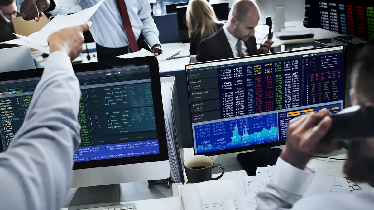 Wall StreeT abre con ganancias, tras publicación de reporte de Nvidia: ¿Cómo opera HOY?