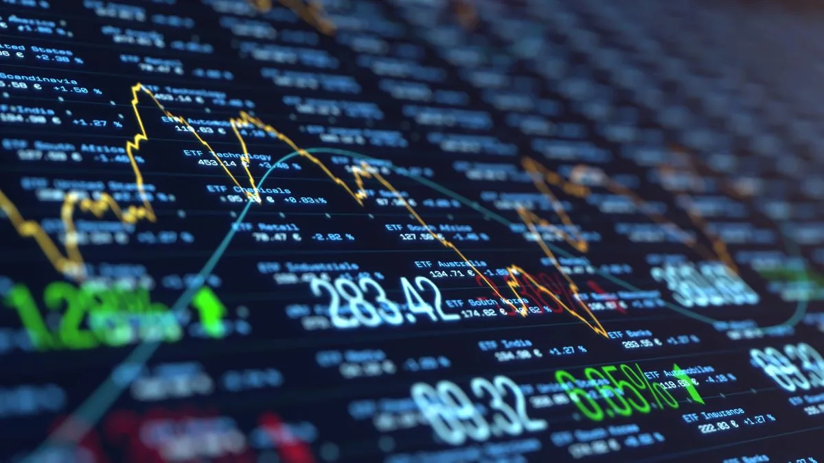 El riesgo país cae y se enfila a perforar los 500 puntos, mientras los ADRs avanzan de la mano de los bancos