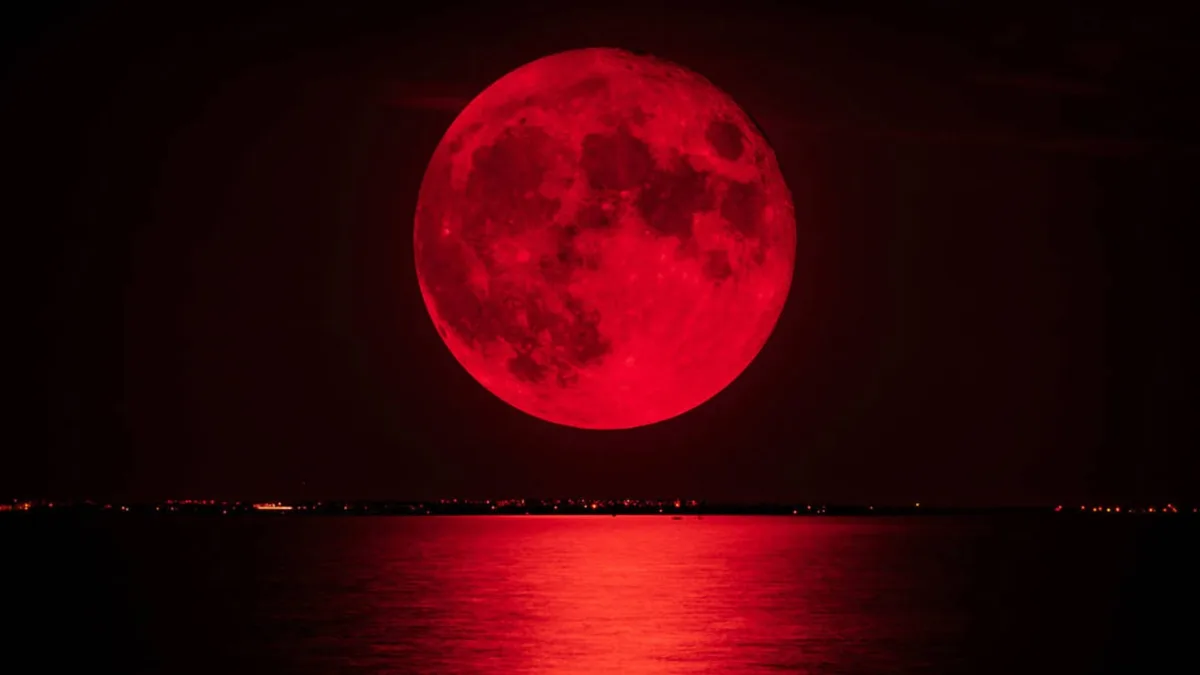 Luna de Sangre, el eclipse que pintará el cielo de rojo a México: mitos y rituales prehispánicos que más se hacen