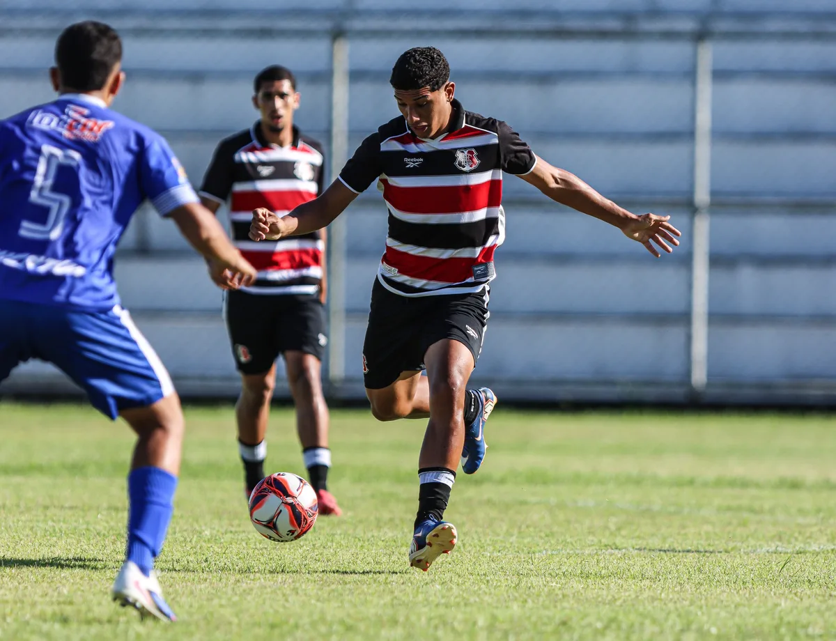 Santa Cruz derrota São Raimundo no jogo de ida das oitavas da Copa do Brasil Sub-20