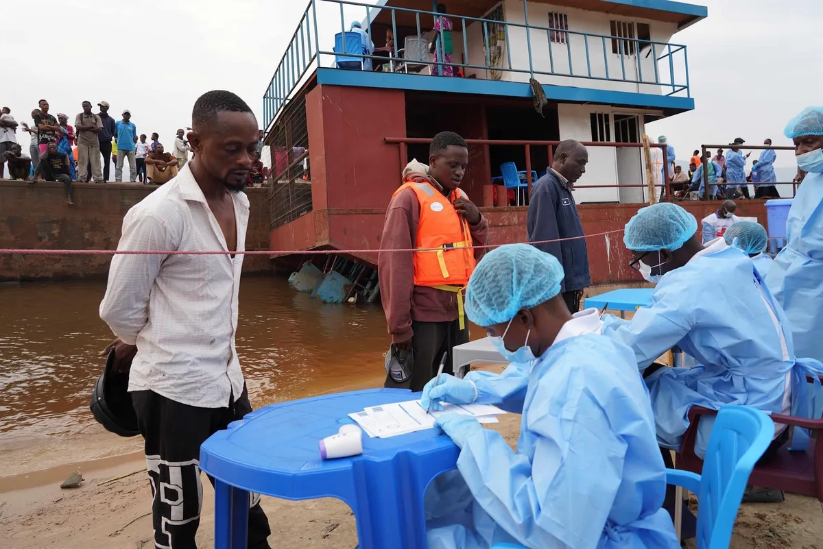 La ONU alerta de la expansión "exponencial" del brote de ébola en RDC mientras se agotan los recursos