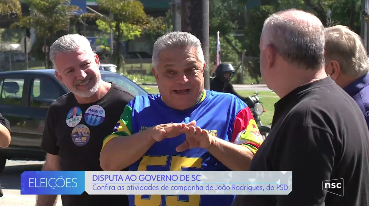 Eleições 2026 em SC: João Rodrigues visita hospital e cumprimenta trabalhadores