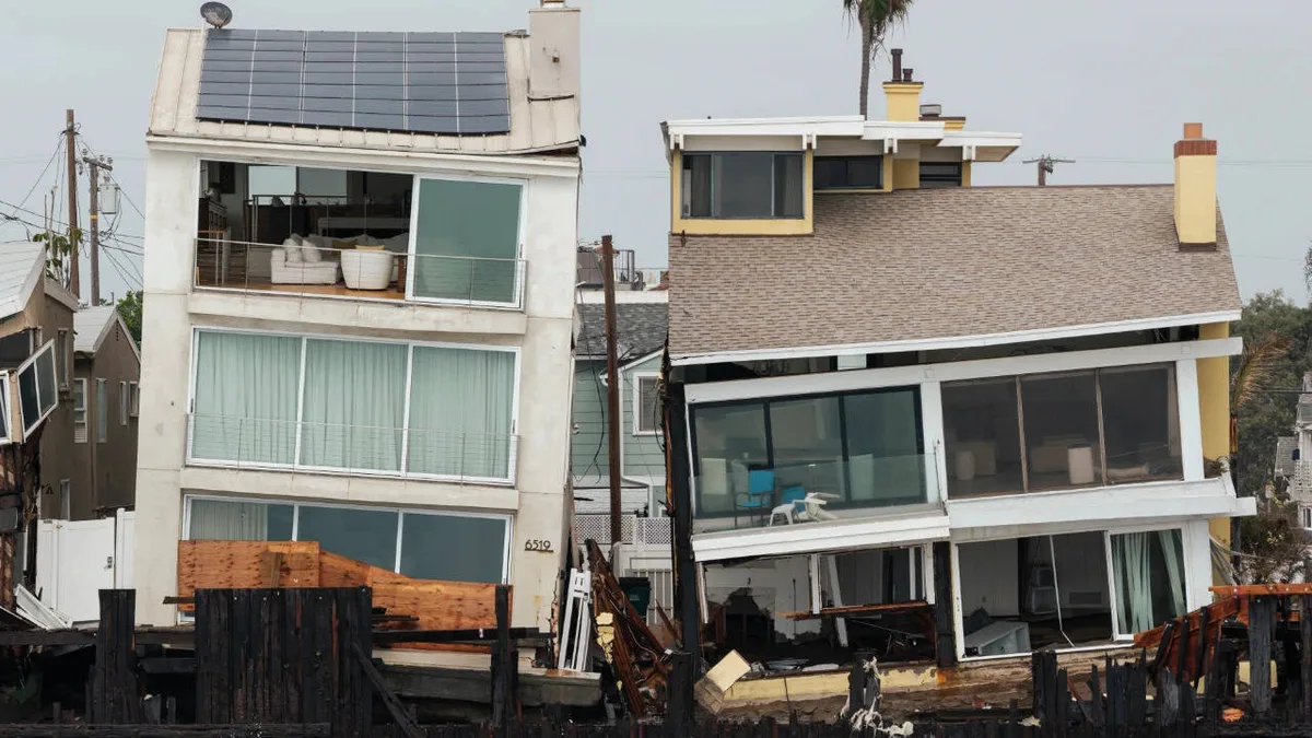 Hurricane Simon pounds Mexico's Pacific coast; Rachel's remnants flood US Southwest
