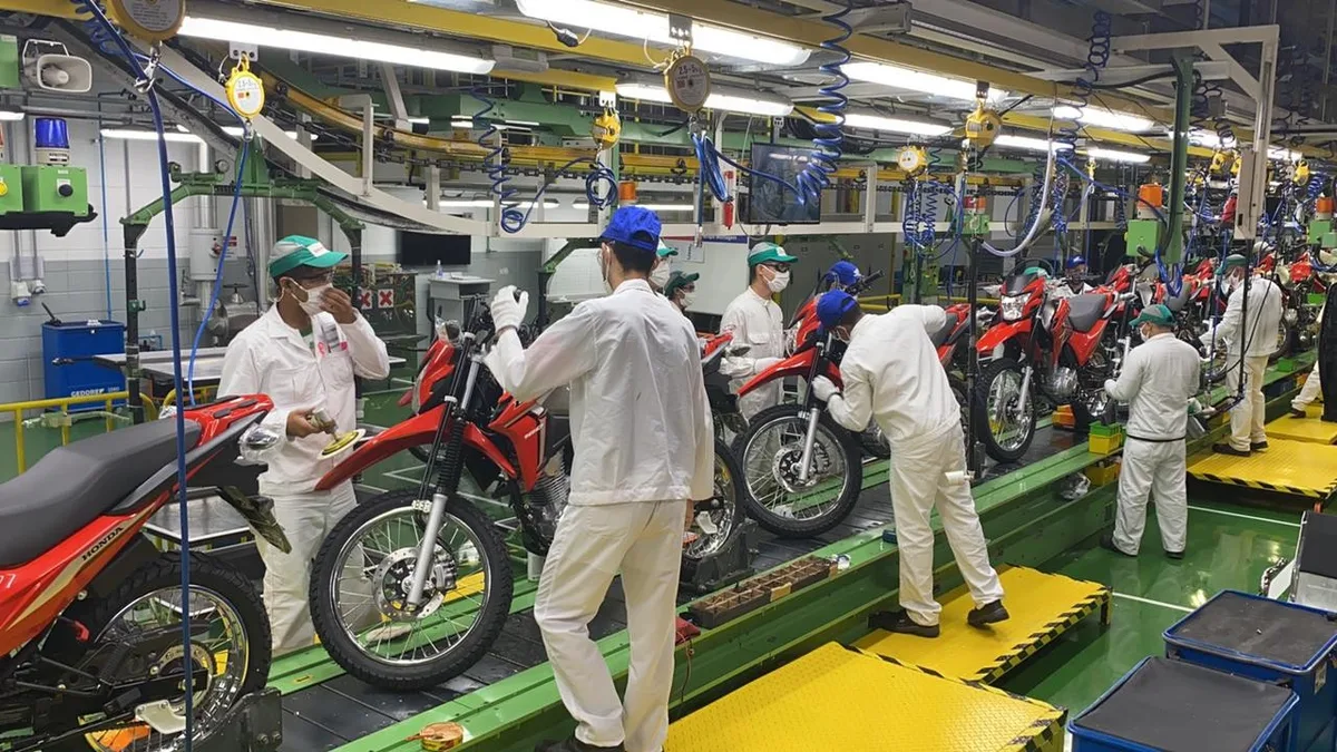 Produção de motos no Polo Industrial de Manaus cresce e bate recorde histórico para o mês julho