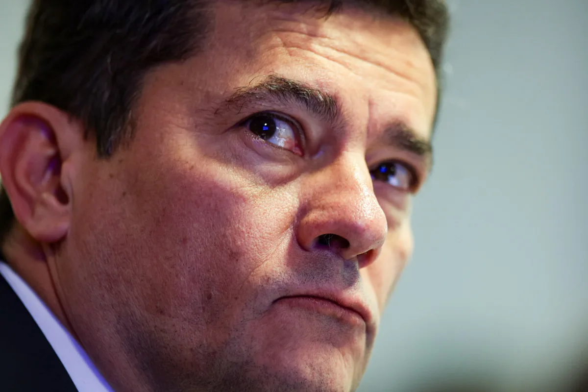 Desembargadora se declara suspeita de apreciar candidatura de Moro