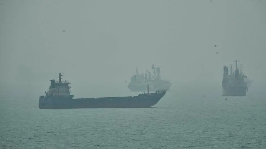 Iran-Krieg: Ein Toter nach Angriff auf iranisches Containerschiff