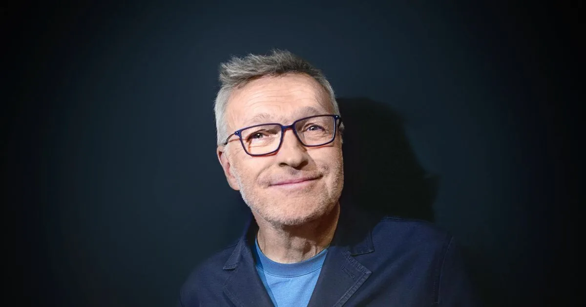 « La télévision ne veut plus de moi » : de RTL aux théâtres, comment Laurent Ruquier est devenu incontournable bien au-delà du petit écran