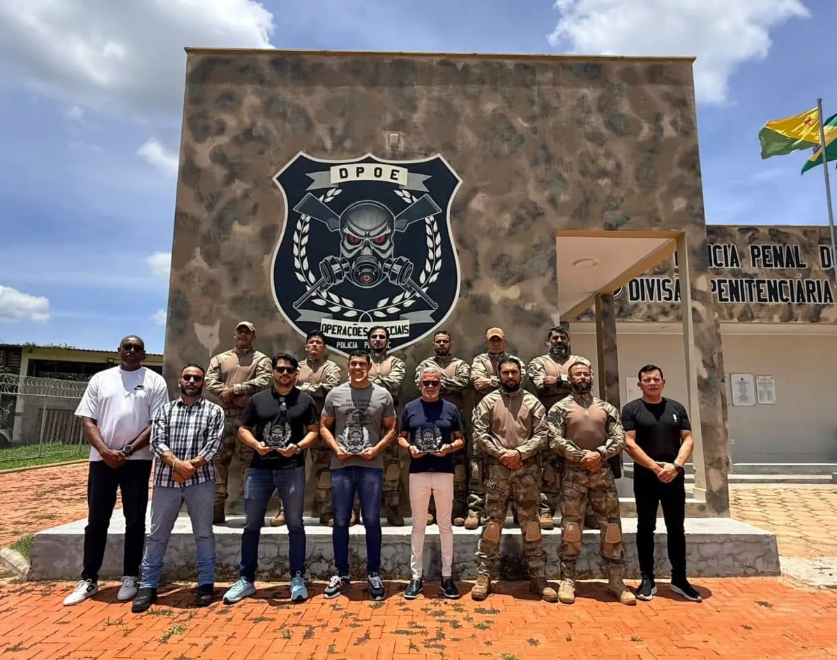 Afonso Fernandes visita unidade especial da Polícia Penal e reafirma compromisso com a categoria