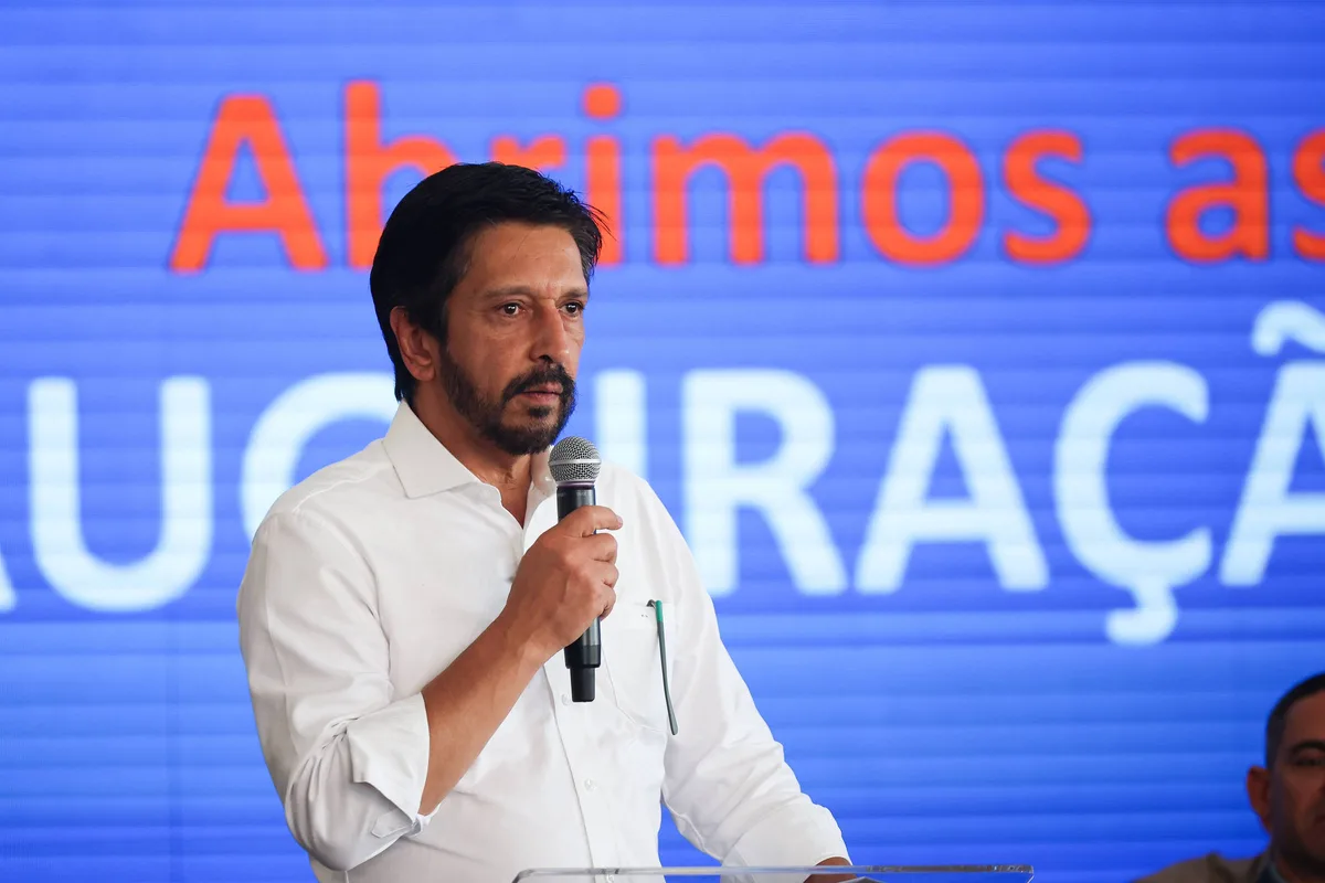 'Cada um que responda por seus atos', diz Nunes sobre prisão de Milton Leite
