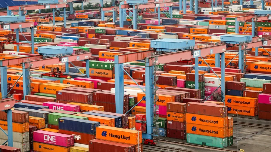 Konjunktur: Unternehmen immer optimistischer: Ifo-Index steigt zum fünften Mal in Folge und übertrifft Erwartungen
