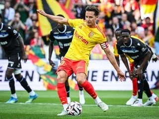 Ligue 1. Le premier penalty de Lens - Auxerre aurait dû être annulé selon la Direction de l’arbitrage de la FFF