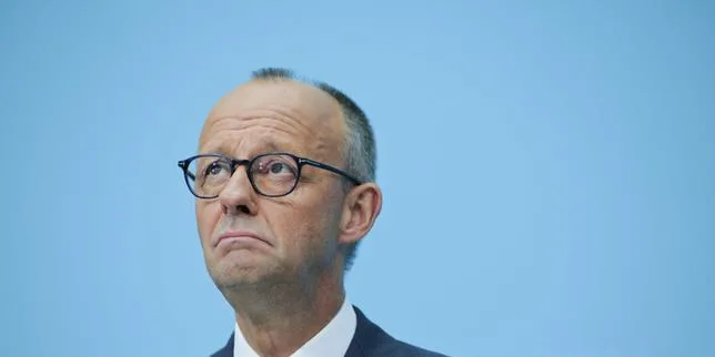 Friedrich Merz, très fragilisé, défend le maintien de son gouvernement pour « l’avenir démocratique » de l’Allemagne