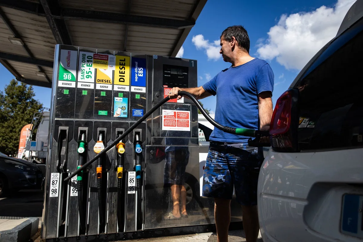 Carburant : le prix du gazole au plus haut ; le gouvernement étudie de nouvelles aides