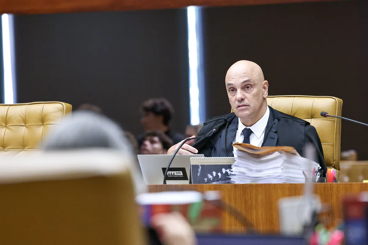 Vorcaro consultou Moraes sobre fuga do país?
