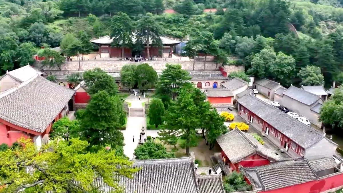 Expressway takes detour to protect ancient temple in Shanxi