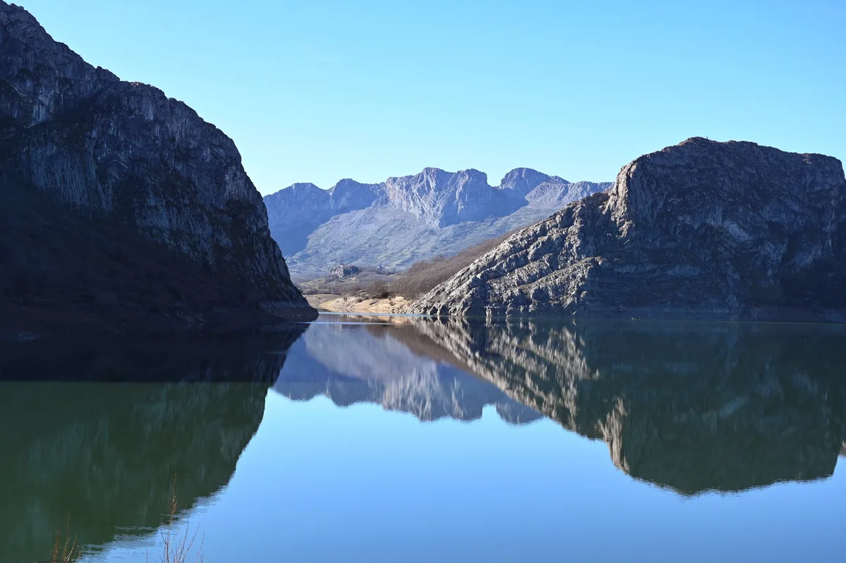 Embalses España: la reserva de agua bajó este 25 de agosto