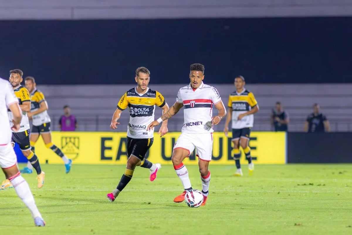 Botafogo-SP tem sequência decisiva para definir situação na Série B; veja adversários