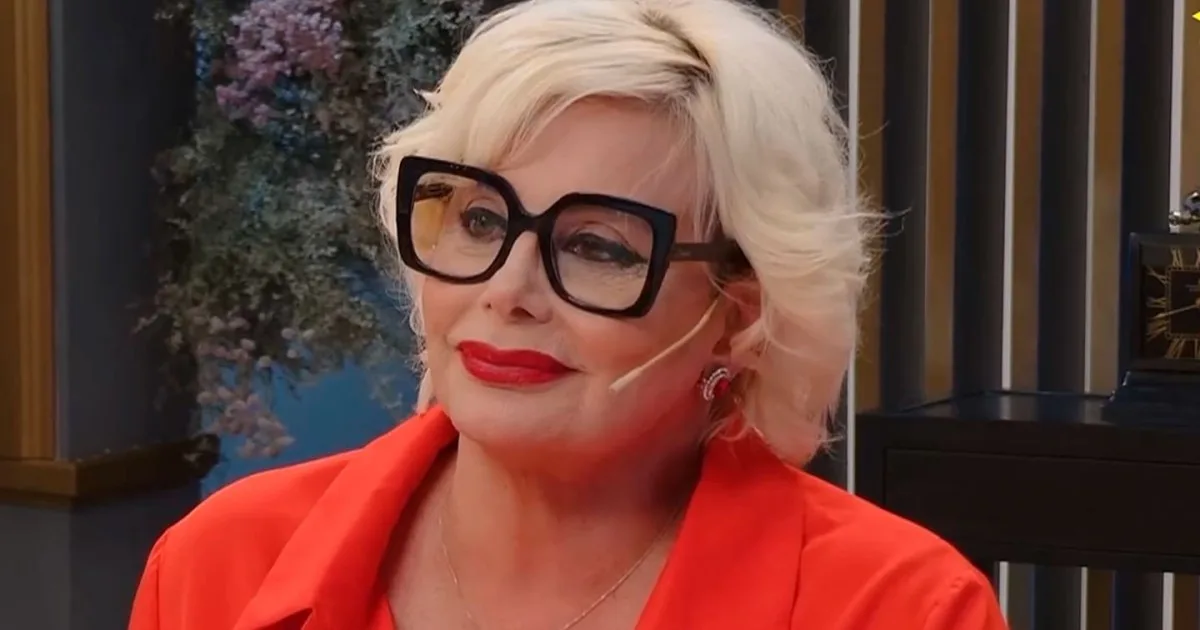 Carmen Barbieri volvió a la revista y sorprendió al anunciar un “desnudo cuidado” a los 71 años