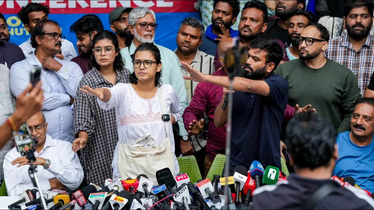 Delhi protest: Dipke held under preventive detention, to face magistrate; AISA's Neha Bora released
