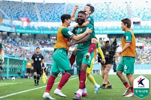 '디오고 역전 결승골' 대전, 전북 2-1 꺾고 5위로 상승