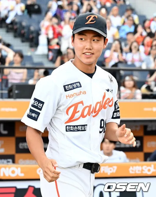 한화 벌써 내년 대비? 김경문 왜 ‘1군 0G’ 스무살 내야수 1군 등록했나 “유격수 소질 있어, 군 문제도 있으니…” [오!쎈 수원]