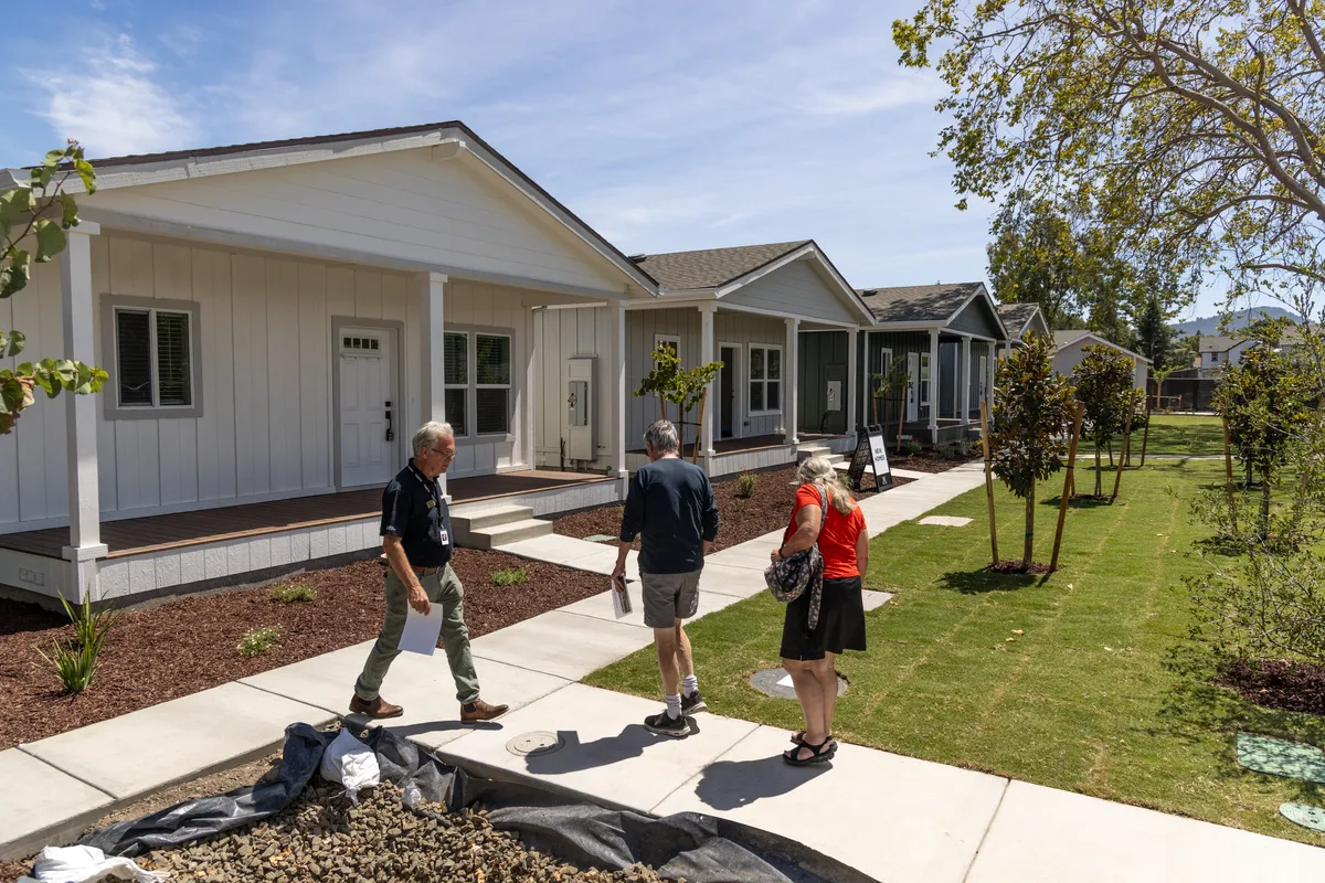 De los parques de casas rodantes a los suburbios: el avance de las viviendas prefabricadas
