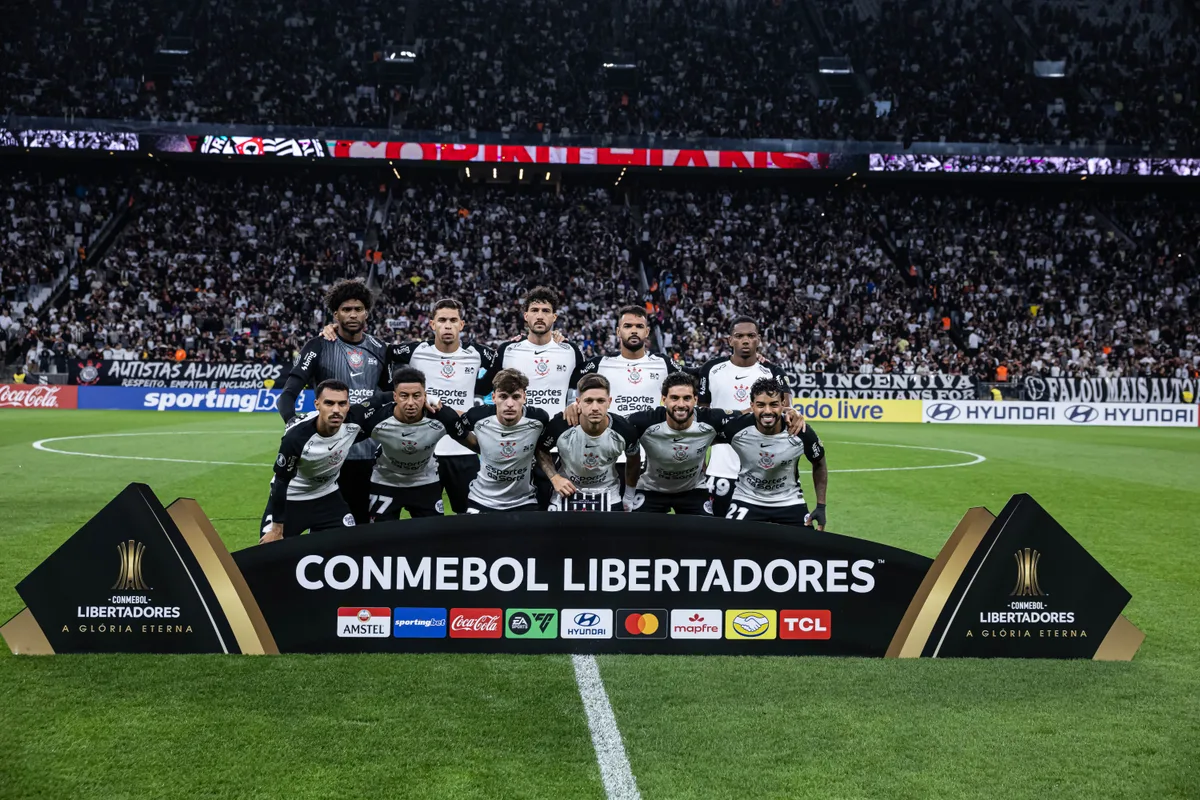 Corinthians desafia barreira das oitavas de final para salvar a temporada na Libertadores