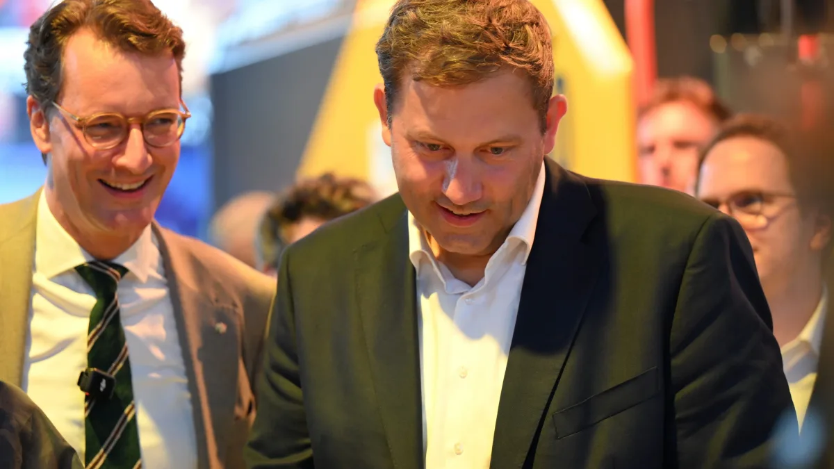Klingbeil auf der Gamescom: Zögern bei der Zockersteuer