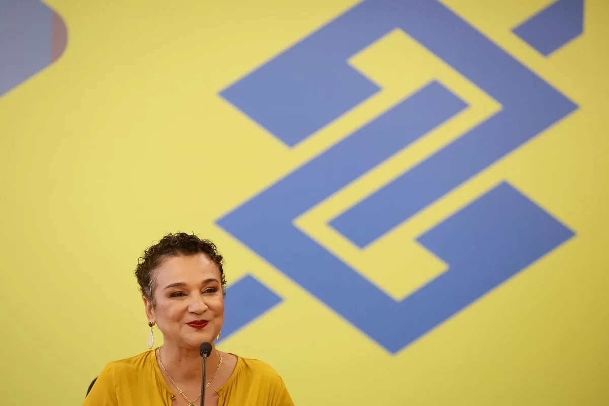 Problemas no Banco do Brasil afetam Lula nas urnas? Veja o que diz a CEO