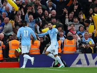 « Si vous pouvez me dispenser de leurs matches… »: Gary Neville ne veut plus commenter Manchester City après le scandale