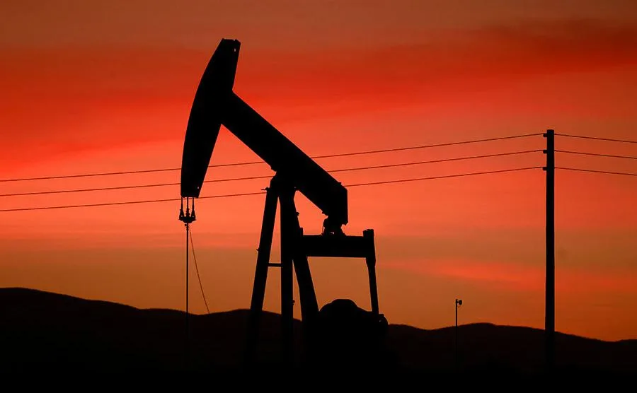 Эксперты предупредили о росте цен на нефть из-за «адских санкций» США