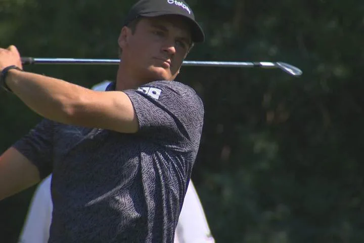 Winnipeg’s Braxton Kuntz drops back in 2nd round of Manitoba Open