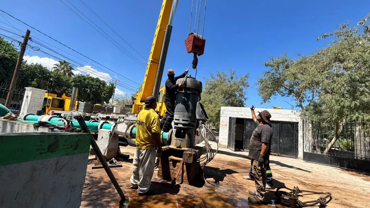 Torreón: atienden falla mecánica en bomba de agua de la colonia Las Brisas