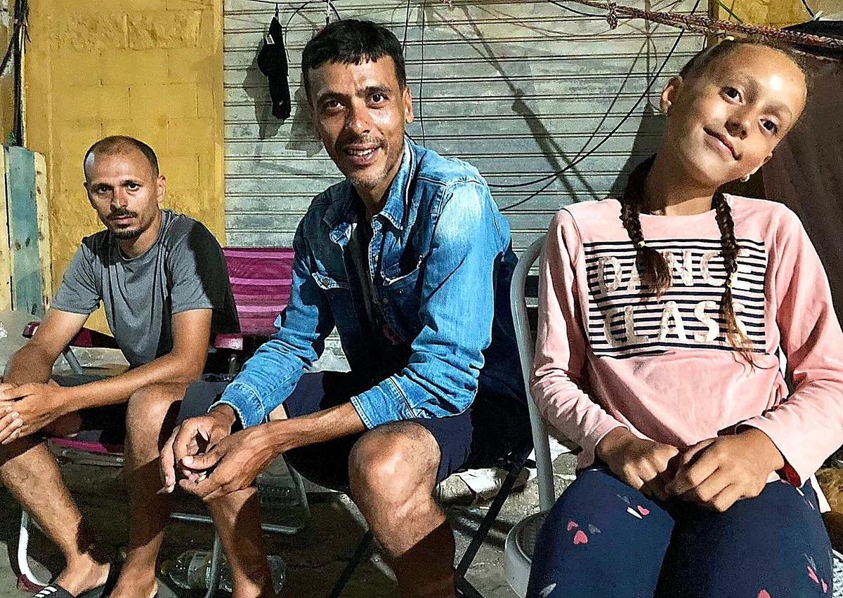 22 jornadas de mujeres y niños en el rincón más duro de Ceuta: "Tres días sin comer", peleas "todas las noches", sin dormir "por si acaso"...